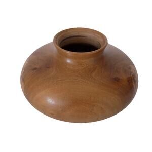 Handcrafted butternut turned art wood vase signed Bill Jones 2007